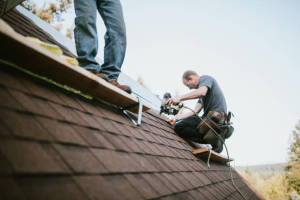 Local Roofers in London, OH